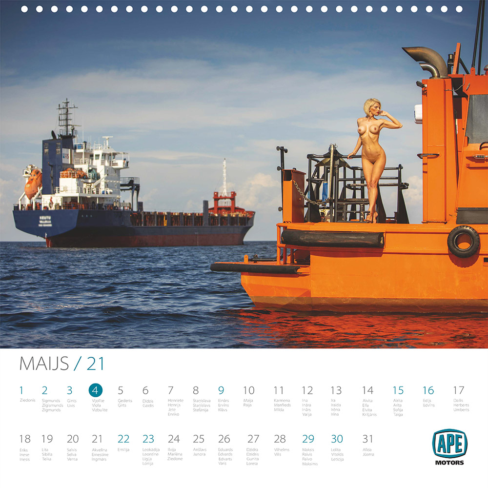 Mārtiņš Plūme | Erotisks kalendārs 2021 gadam, APE Motors | Kailfoto kalendars nude calendar fotografs Martins Plume 6