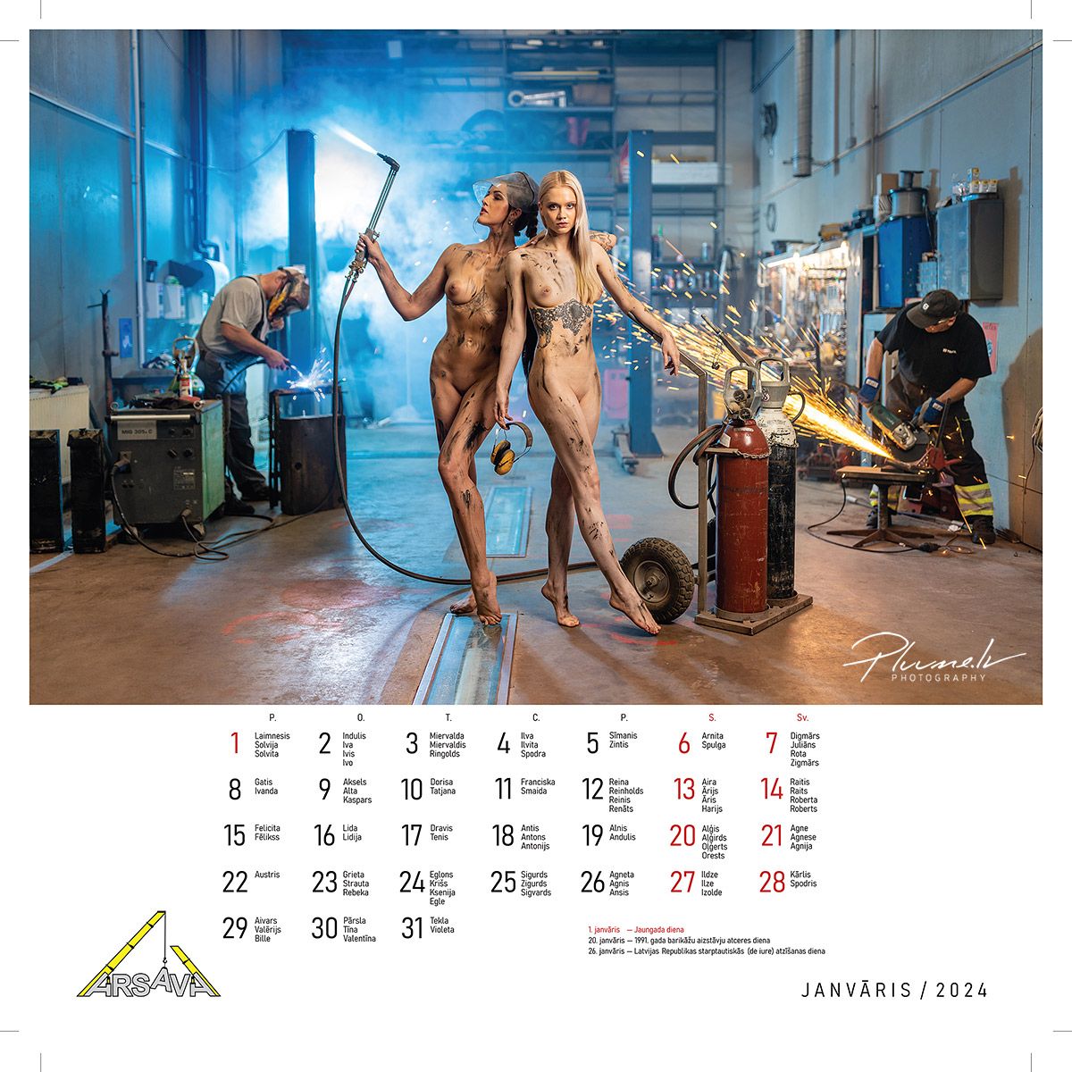 Mārtiņš Plūme | Erotisks kailfoto kalendārs 2024 gadam, ARSAVA | Fotografs Martins Plume kailfoto kalendars kailfoto fotografs 3