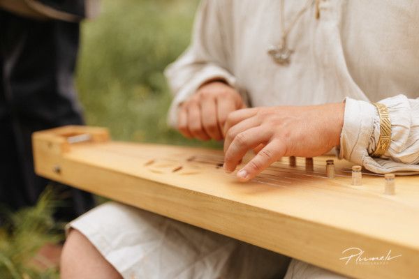 Mārtiņš Plūme | Mārtiņš un Aija | Kazu ceremonija lauku majas kazu fotografs Martins Plume 33